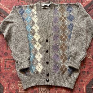 Men's Classic Vintage Argyle Cardigan Sweater Christopher Hayes football buttons